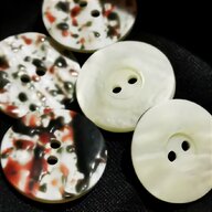 pearl buttons for sale