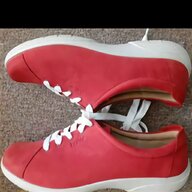 red hotter shoes for sale