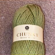 chunky wool 100g for sale