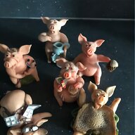 leonardo collection pigs for sale