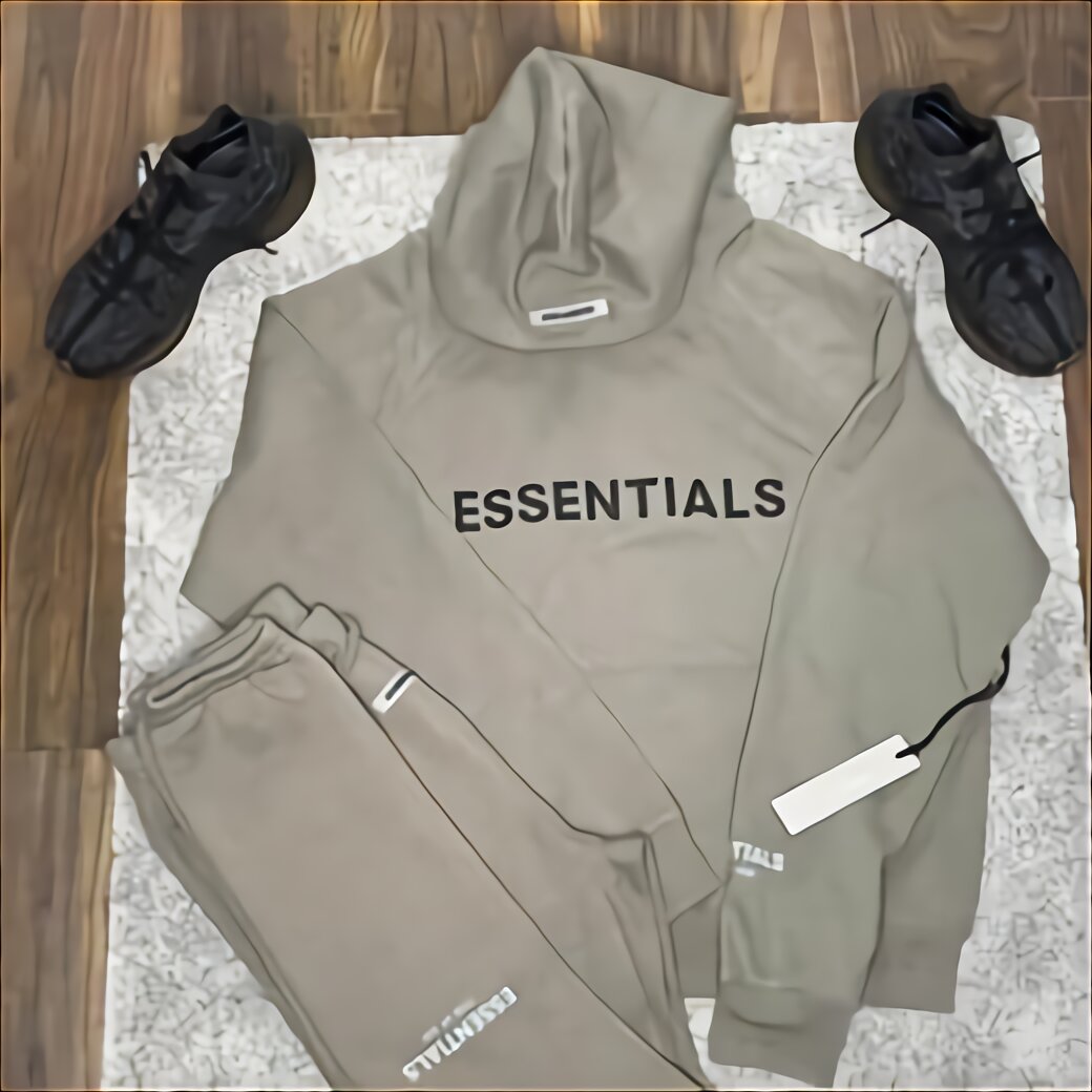 Chanel Tracksuit for sale in UK | 48 used Chanel Tracksuits