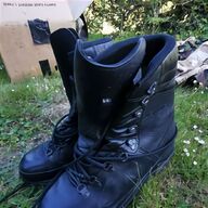 lowa boots size 9 for sale