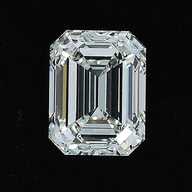 emerald diamond for sale