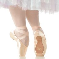 gaynor minden pointe shoes for sale