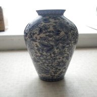 past vase for sale