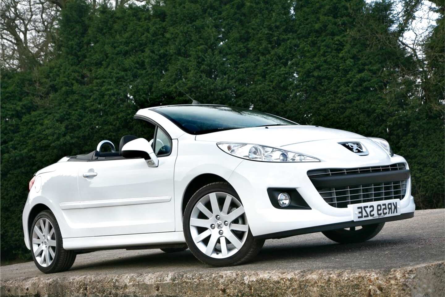 Peugeot 207 Cc for sale in UK 41 used Peugeot 207 Ccs