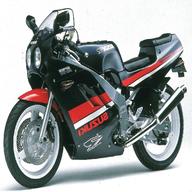 suzuki gsxr 400 motorcycle for sale