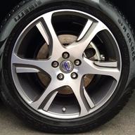 volvo 18 wheels for sale
