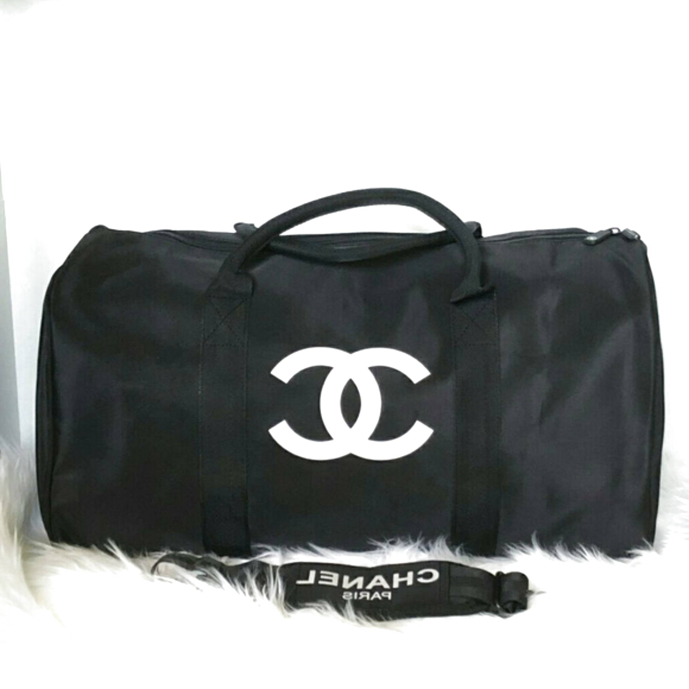 Chanel Gift Bag for sale in UK | 68 used Chanel Gift Bags