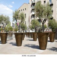 giant planters for sale