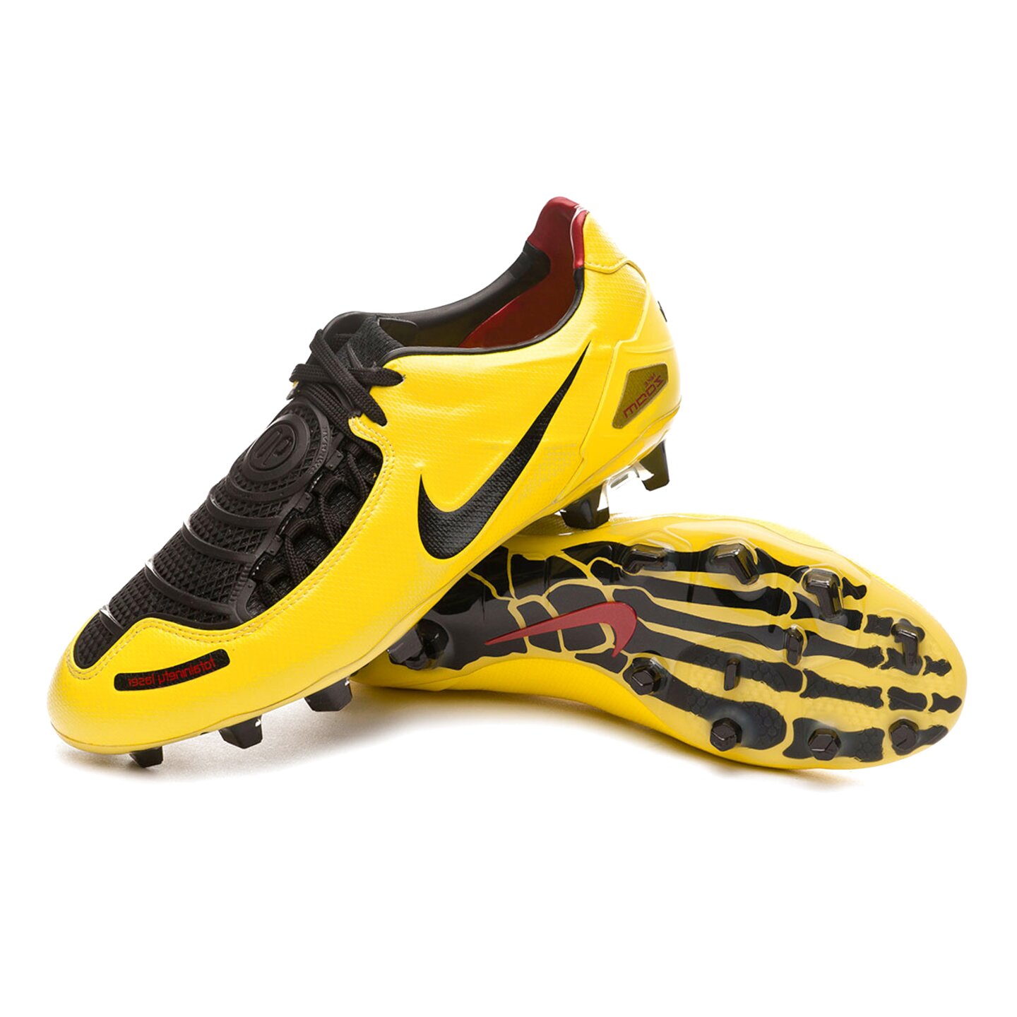 nike t90 football boots