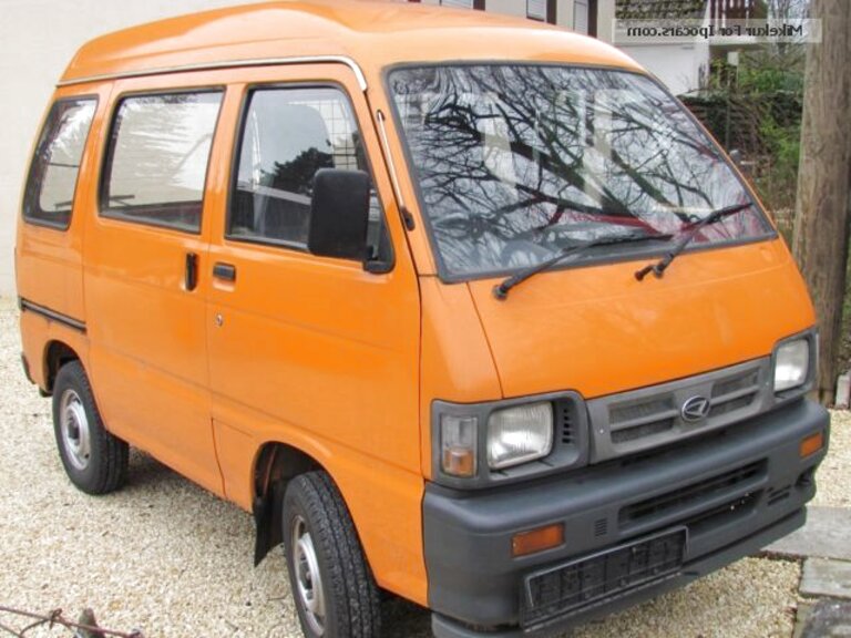 O/S Front Window Regulator Piaggio Porter & Daihatsu HiJet Van 