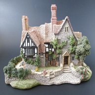 lilliput lane anne cleves for sale