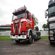 heavy haulage tractor units for sale