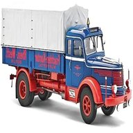 1 24 scale trucks for sale